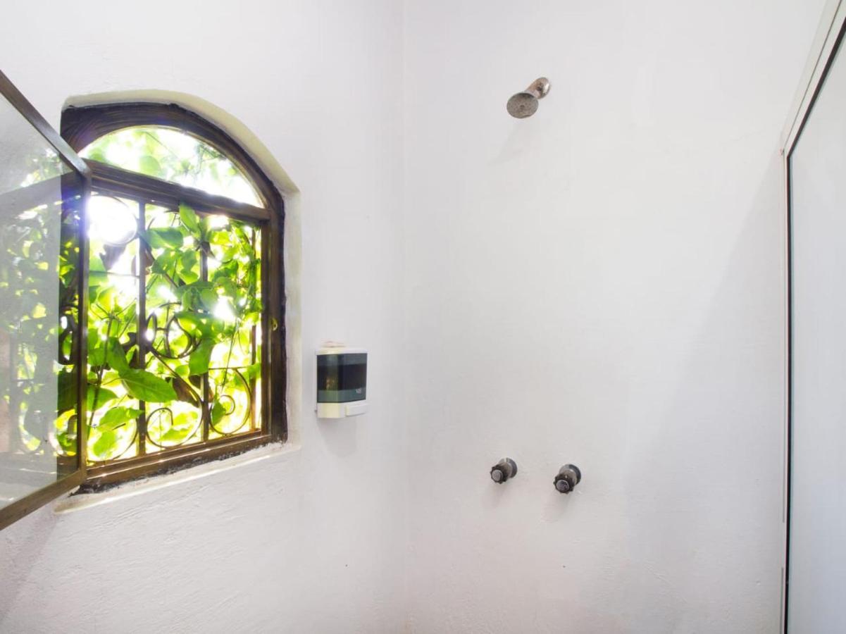 Hotel Cabanas Azul Tequilana Арандас Экстерьер фото